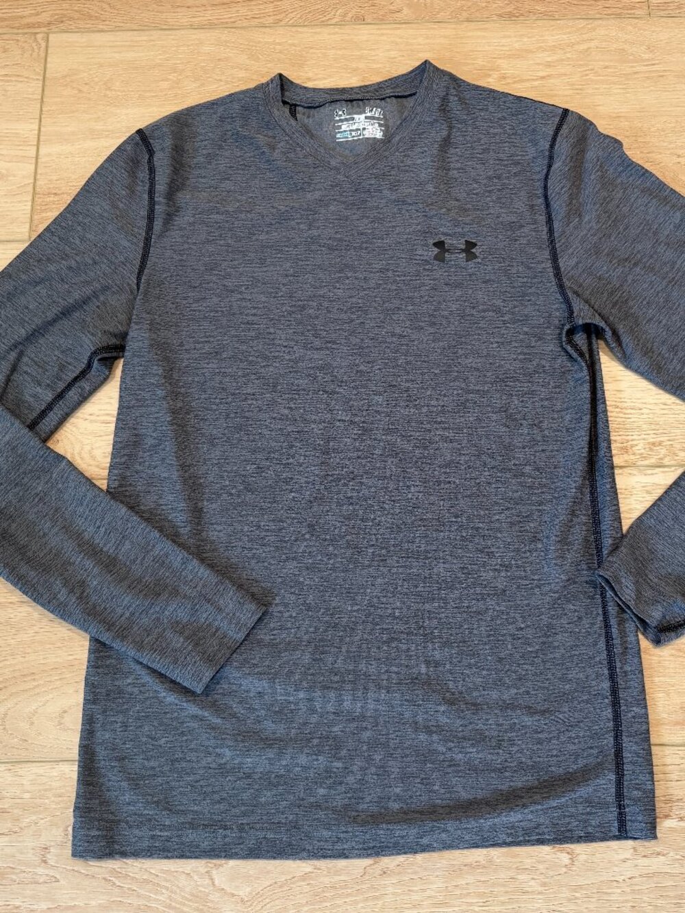 Mens Dark Grey Size S Under Armour Cold Gear Fitted Workout Long Sleeve Shirt